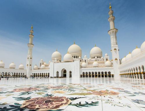 Contrastes de Dubai e Abu Dhabi – Guias em Português